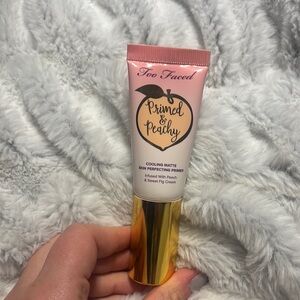 Too Faced Primed & Peachy Primer - Pink and Gold